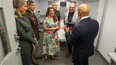 بالصور..الولايات المتحدة تقدم وحدات طبية متنقلة متقدمة بمستشفى المعادي العسكري 
