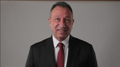 إيهاب الكومي يوجه رسالة لجماهير الأهلي: الخطيب يتعرض لحملة ممنهجة