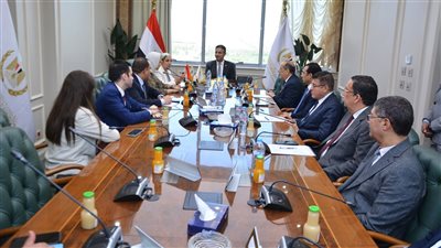 بروتوكول تعاون بين التموين ومؤسسة حياة كريمة لتوفير المواد الغذائية