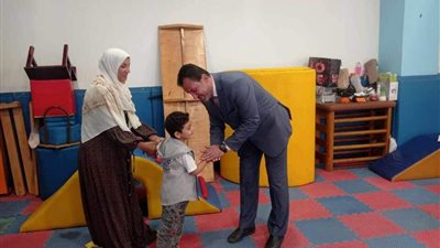 علاء عبداللاه يتفقد مركز تأهيل  ذوي الهمم ويؤكد على تقديم الدولة الرعاية شاملة