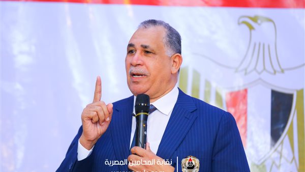 عبد الحليم علام نقيب