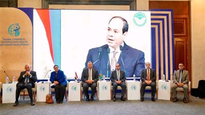 جلسة نقاشية للاعتماد والرقابة الصحية حول 