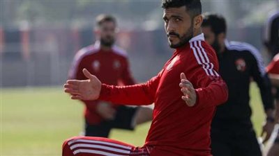   حكم قضائى بحبس أيمن اشرف لاعب الأهلى السابق.. تفاصيل