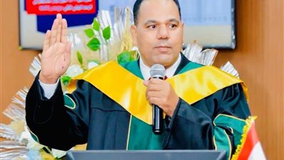 جامعة المنصورة تمنح «حماد الرمحي» درجة الدكتوراه في الاقتصاد والتحول الرقمي في المؤسسات الإعلامية
