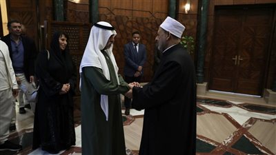 الإمام الأكبر يستقبل وزير التسامح والتعايش الإماراتي بمشيخة الأزهر 