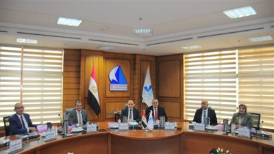 محافظ كفرالشيخ يشارك في اجتماع مجلس الجامعة ويستعرض المشروعات التنموية والخدمية