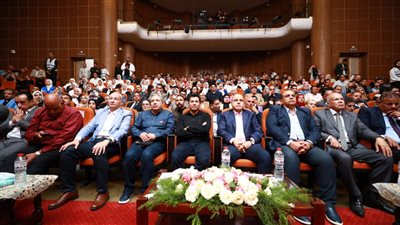 وزير الشباب والرياضة ومحافظ كفرالشيخ يعقدان لقاءاً حواريًا مفتوح مع الكيانات الشبابية بالمحافظة 