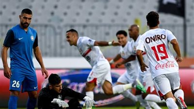 الزمالك يفوز بثنائية نظيفة على سموحة في الدوري