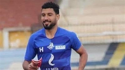 محافظ كفر الشيخ ينعي اللاعب محمد شوقي
