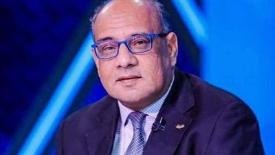 عمرو الدردير يثير الجدل بشأن تصرف نجم الأهلي عقب مباراة الإتحاد السكندري