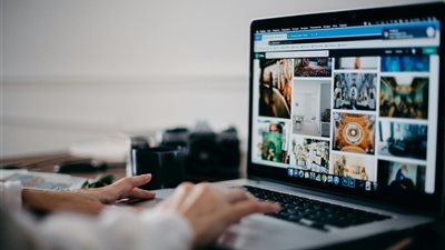 طريقة إنشاء وإدارة صفحة أعمال على Facebook