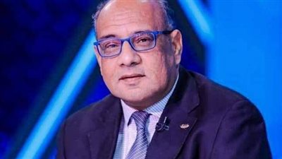 عمرو الدردير ينتقد إدارة الأهلي بعد إستبعاد الشناوي من مواجهة غدًا.. تفاصيل