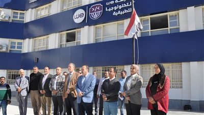 محافظ أسيوط يتفقد مدرسة WE للتكنولوجيا التطبيقية لمتابعة سير العملية التعليمية