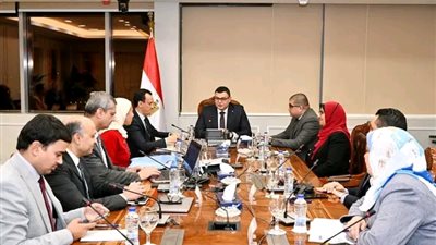 وزير الإسكان يتابع خطة تحديث الأحوزة العمرانية ويوجه بالعمل طبقًا  للمبادرة الرئاسية «حياة كريمة» 
