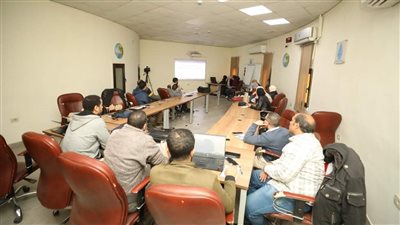 تدريب مبتكر لتعزيز كفاءة الطاقة في قطاع المياه بالصعيد