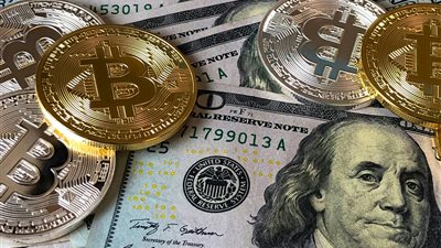 سعر البيتكوين Bitcoin يصل 100 ألف دولار 