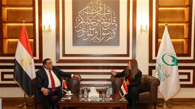 رئيس البريد المصري تستقبل نظيرها الأردني لتعزيز سبل التعاون المشترك