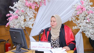 التحول الرقمي ودوره فى الحد من الفساد الإداري.. رسالة دكتوراه بتجارة  كفرالشيخ