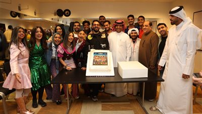 وسط أجواء احتفالية،، انطلاق العرض المسرحي «صنع في الكويت» علي مسرح مركز قطر الوطني  