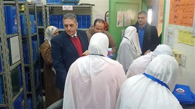 وكيل صحة كفرالشيخ  يفاجئ المستشفيات بمركز فوه ويوجه بتقديم خدمات متميزه للمرضى