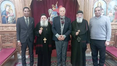 الحزب الناصري يهنئ الأقباط بعيد الميلاد المجيد في جولة لكنائس عين شمس