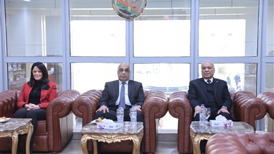 وزير العدل يشهد مراسم إطلاق مشروع التصويت الإلكتروني وبرنامج الشكاوى بالنيابة الإدارية