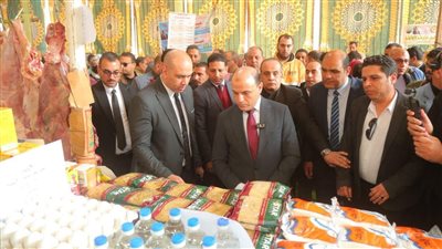  محافظ كفرالشيخ يعلن استمرار سوق 
