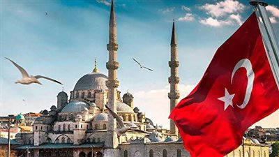بنك تركيا المركزي يبقي على معدل الفائدة الرئيسي دون تغيير عند 46.0%
