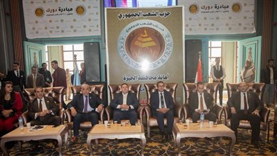 الشعب الجمهوري يستكمل تدريباته لتأهيل 400 كادر للمحليات بمحافظات 
