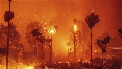 كندا: إجلاء 21 ألف شخص من مقاطعة مانيتوبا بسبب حرائق الغابات