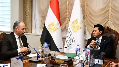 صبحي.. مشروعات الوزارة تهدف لتمكين الشباب وحريصون على التعاون مع القطاع الخاص