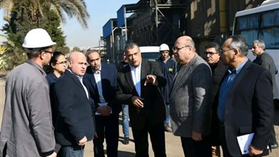 وزير الإنتاج الحربي يقوم بزيارة مفاجئة لشركة حلوان للمسبوكات 