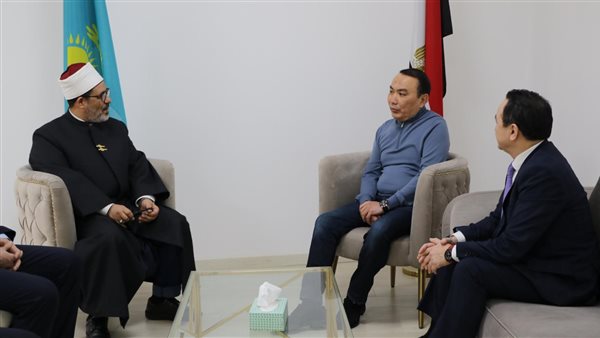 لقاء رئيس الجامعة