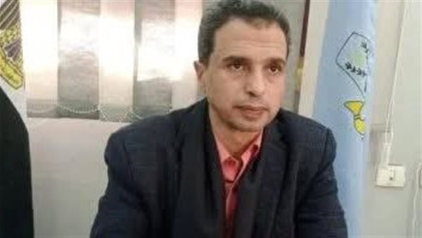 خلف الحدث