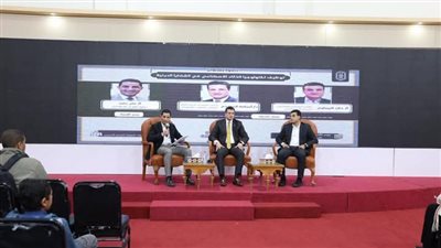 جناح الأزهر بمعرض الكتاب يناقش توظيف تكنولوجيا الذكاء الاصطناعي لخدمة القضايا الدينية