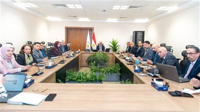 وزير الري يؤكد أهمية مشروع تحسين أداء محطات الرفع بمصر