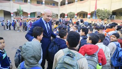 وزير التعليم يفاجئ مدارس الدقهلية بجولة تفقدية لمتابعة انتظام الدراسة والفصول