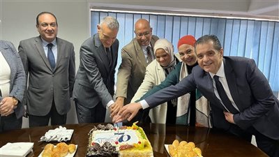 رئيس مصر للطيران يحتفل بمرور 70 عامًا على قطاع الكرنك للسياحة