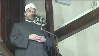 خطيب الجامع الأزهر: مواقف مصر وأزهرها بالدفاع عن فلسطين انتصار للعقيدة والإنسانية