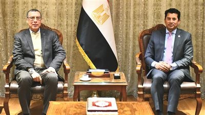 وزير الرياضة: دعم كامل لاتحاد الكرة الطائرة استعداداً لأولمبياد لوس أنجلوس 2028