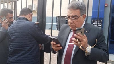 محافظ الدقهلية يُحيل مسؤولين صحيين للتحقيق بشربين وكفر الترعة