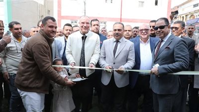 محافظ الشرقية يفتتح معرض 