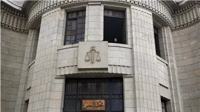 النقض تحسم الجدل: السوشيال ميديا قد تفقدك وظيفتك إذا مست سمعتك