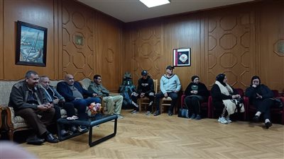 الثقافة بالإسماعيلية تحتفي بإبداع الشاعر فتحي نجم