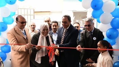 محافظ قنا يفتتح المعرض التسويقي الثاني 
