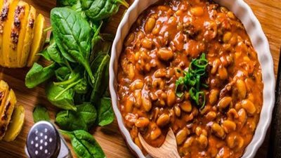 الفول في سحور رمضان.. سر الشبع الطويل بين الفوائد والمخاطر