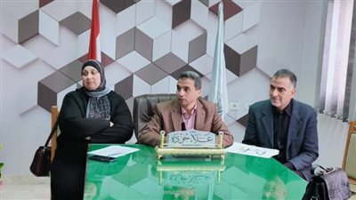 وكيل تعليم كفر الشيخ يجري مقابلات  مع المتقدمين لتسيير الأعمال.