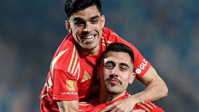 الأهلي يواصل المنافسة على صدارة الدوري بعد الثنائية في طلائع الجيش 