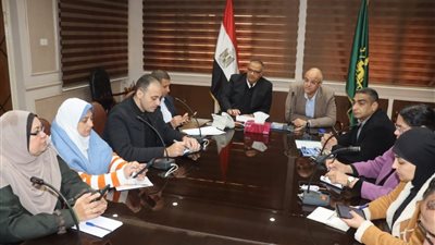 محافظ القليوبية يترأس اجتماع لجنة استرداد أملاك الدولة ويؤكد إزالة التعديات الجديدة 