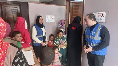 جامعة أسيوط تنظم قافلة طبية مجانية بقرية باقور بالتعاون مع 